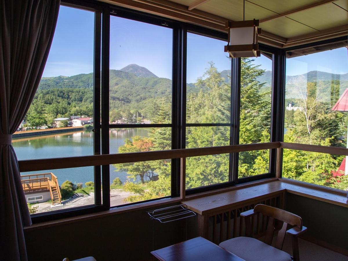 Hytter Lakeside Lodge Chino Εξωτερικό φωτογραφία
